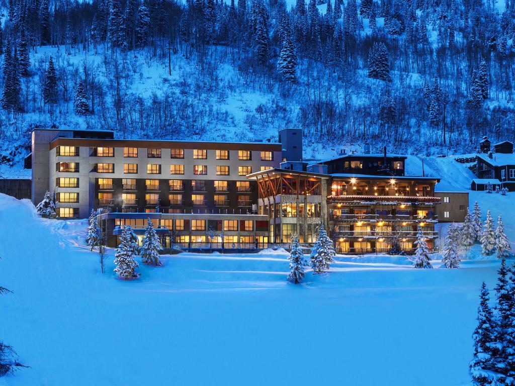 Alta'S Rustler Lodge Exterior photo